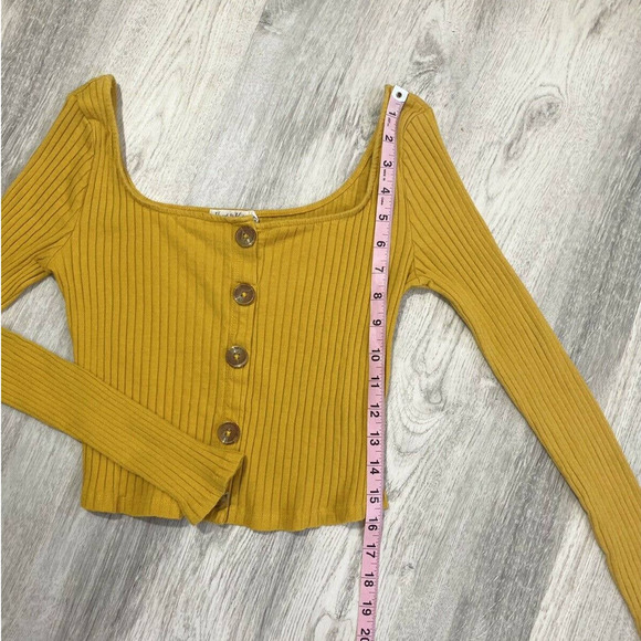Yellow Crop Top Long Sleeve (Heart & Hips) SMALL Cotton Blend - Picture 8 of 10